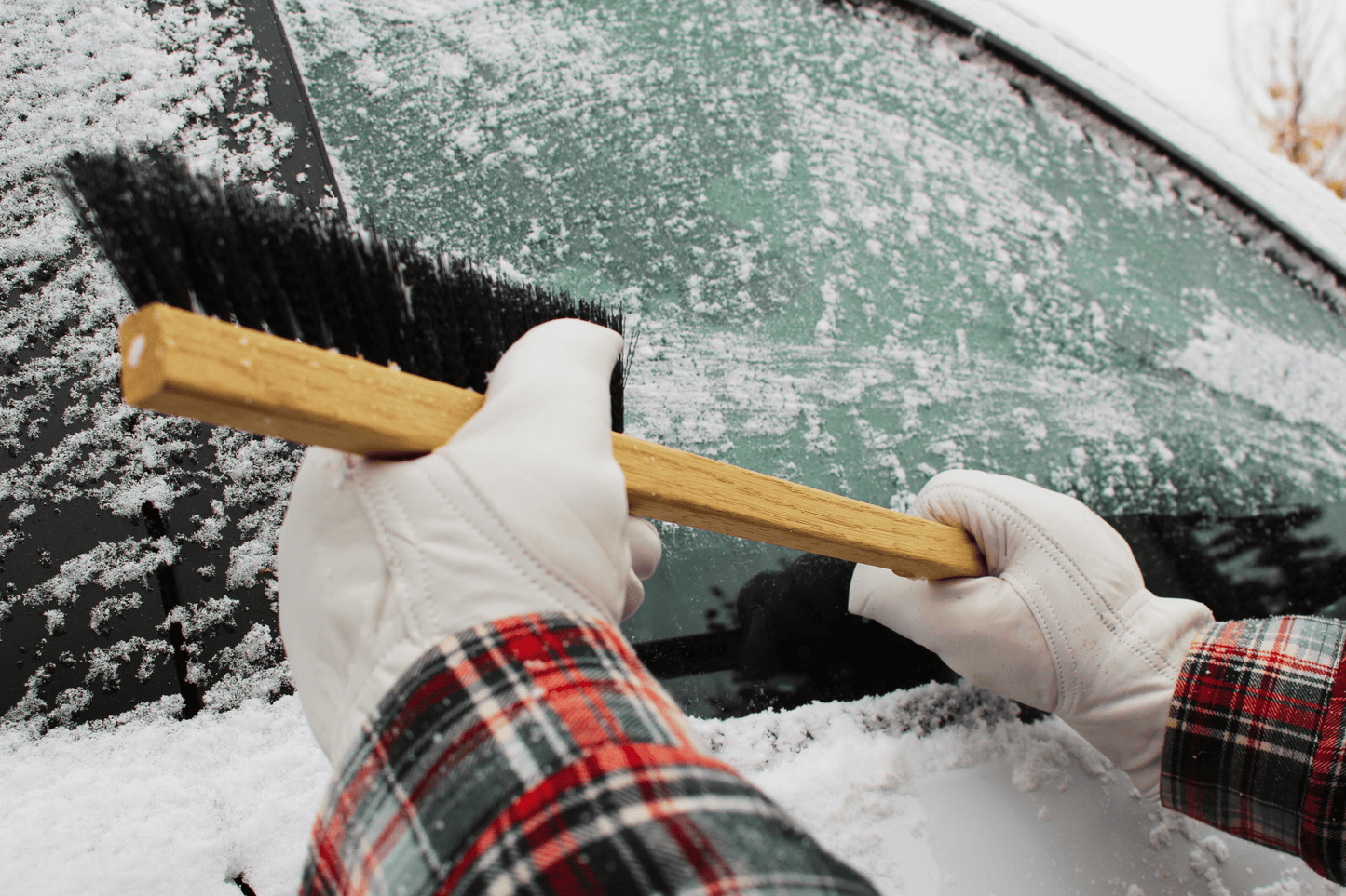 White Drivers Winter Lined Gloves